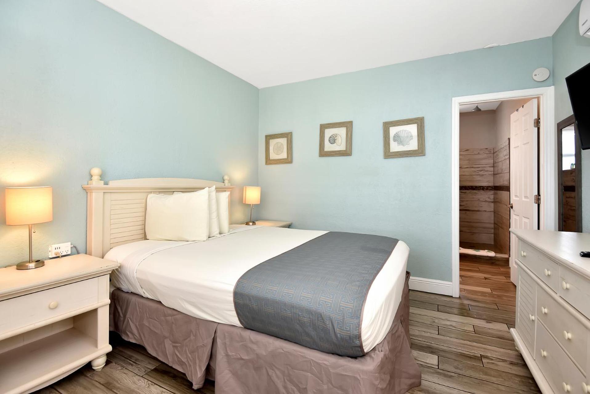 Shoreline Suites & Cabana Cottages - Beachfront Daytona Beach Exterior photo